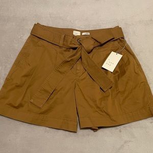 Khaki Shorts with Detachable Belt, Kind of Flare and Vintage with Stretch